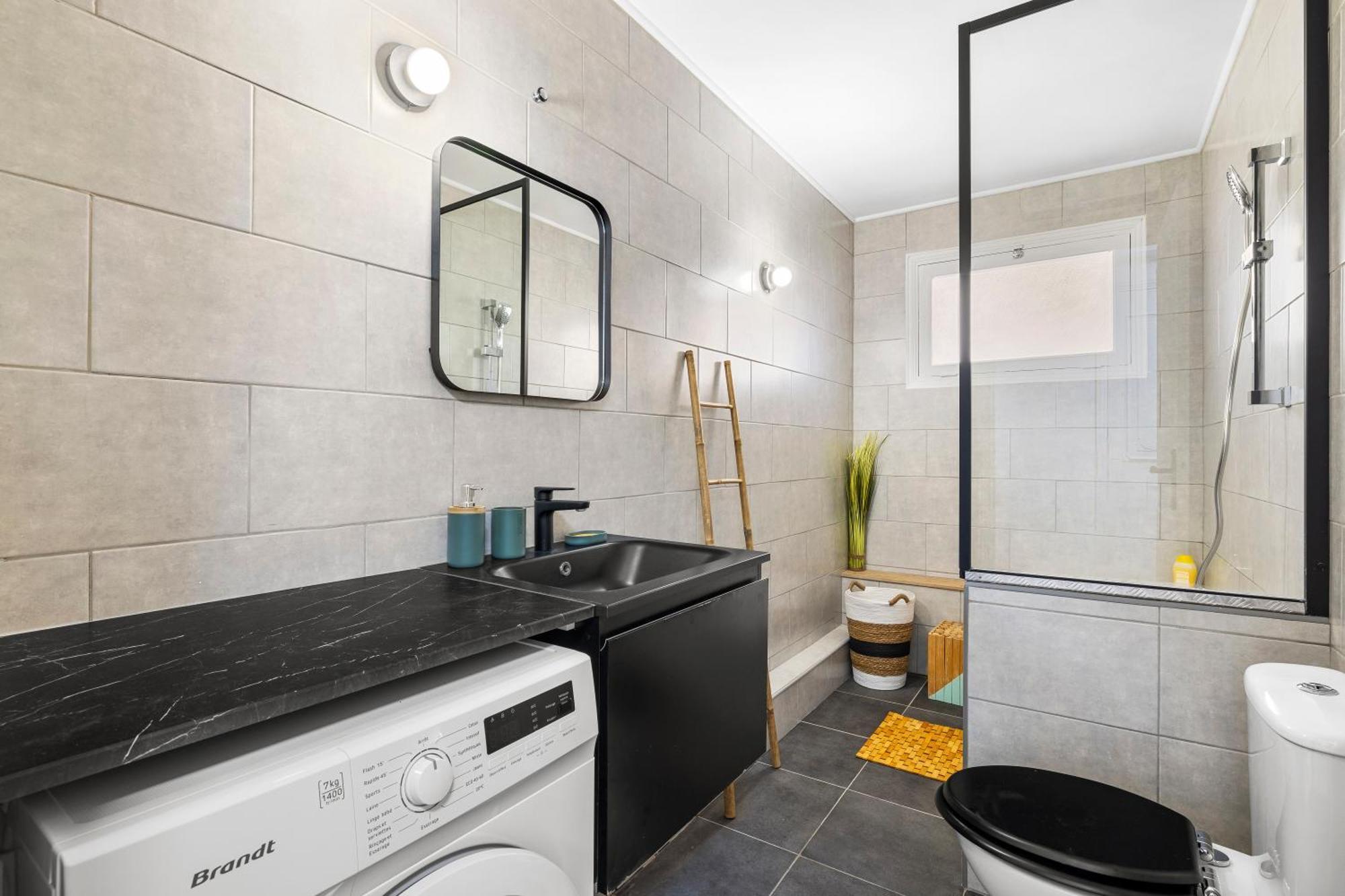 Nice Renting - Philibert - Elegant Spacious Quiet Near The Port Free Parking מראה חיצוני תמונה