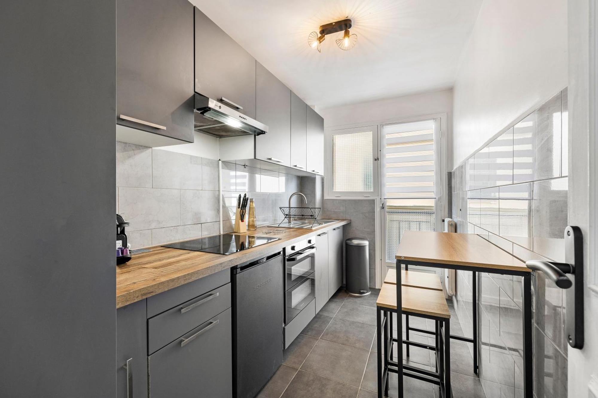 Nice Renting - Philibert - Elegant Spacious Quiet Near The Port Free Parking מראה חיצוני תמונה