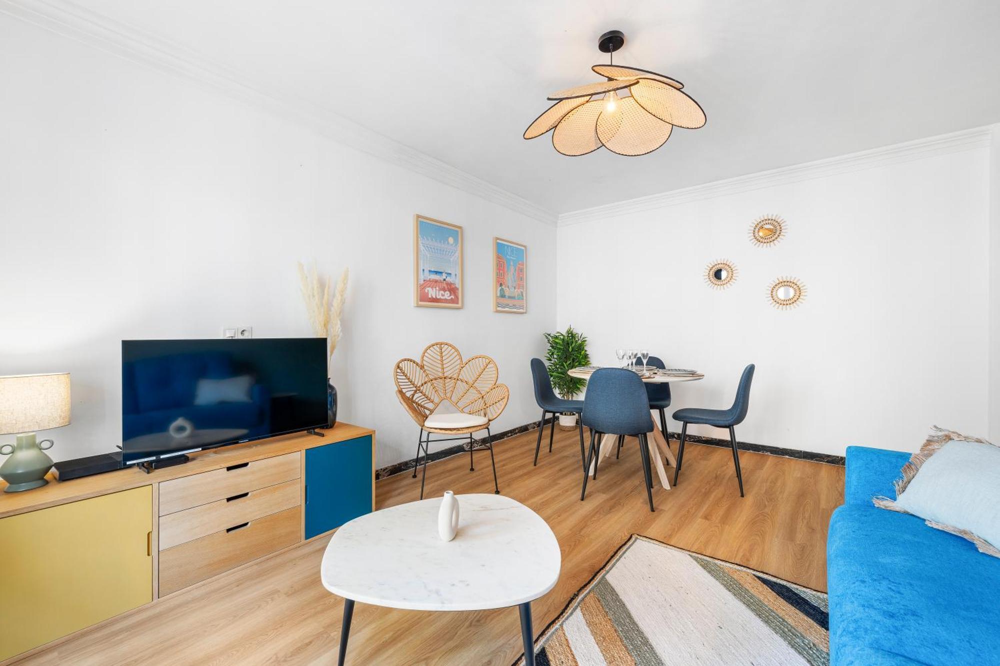 Nice Renting - Philibert - Elegant Spacious Quiet Near The Port Free Parking מראה חיצוני תמונה
